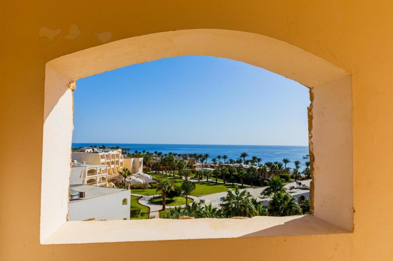 Brayka Bay Reef Resort Abu Dabab Exterior photo