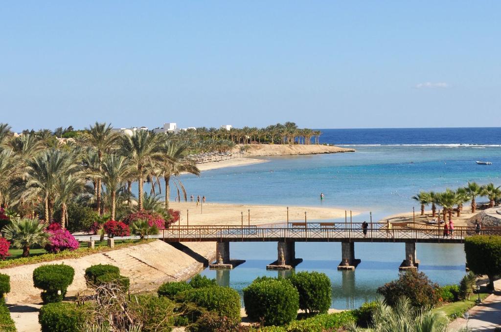Brayka Bay Reef Resort Abu Dabab Exterior photo