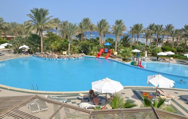 Brayka Bay Reef Resort Abu Dabab Exterior photo