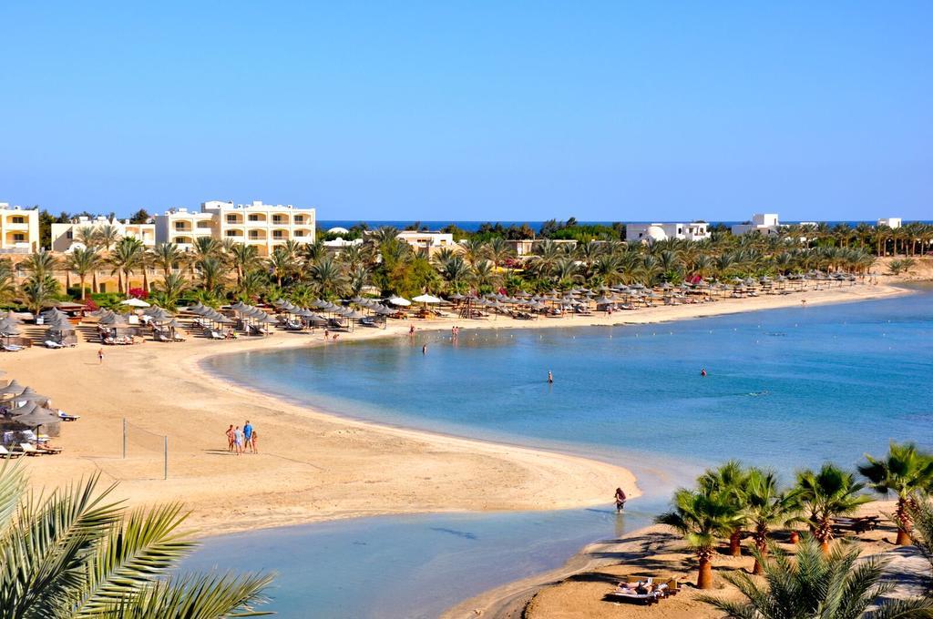 Brayka Bay Reef Resort Abu Dabab Exterior photo